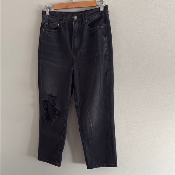 American Eagle Distressed Denim Jeans - Picture 1 of 7